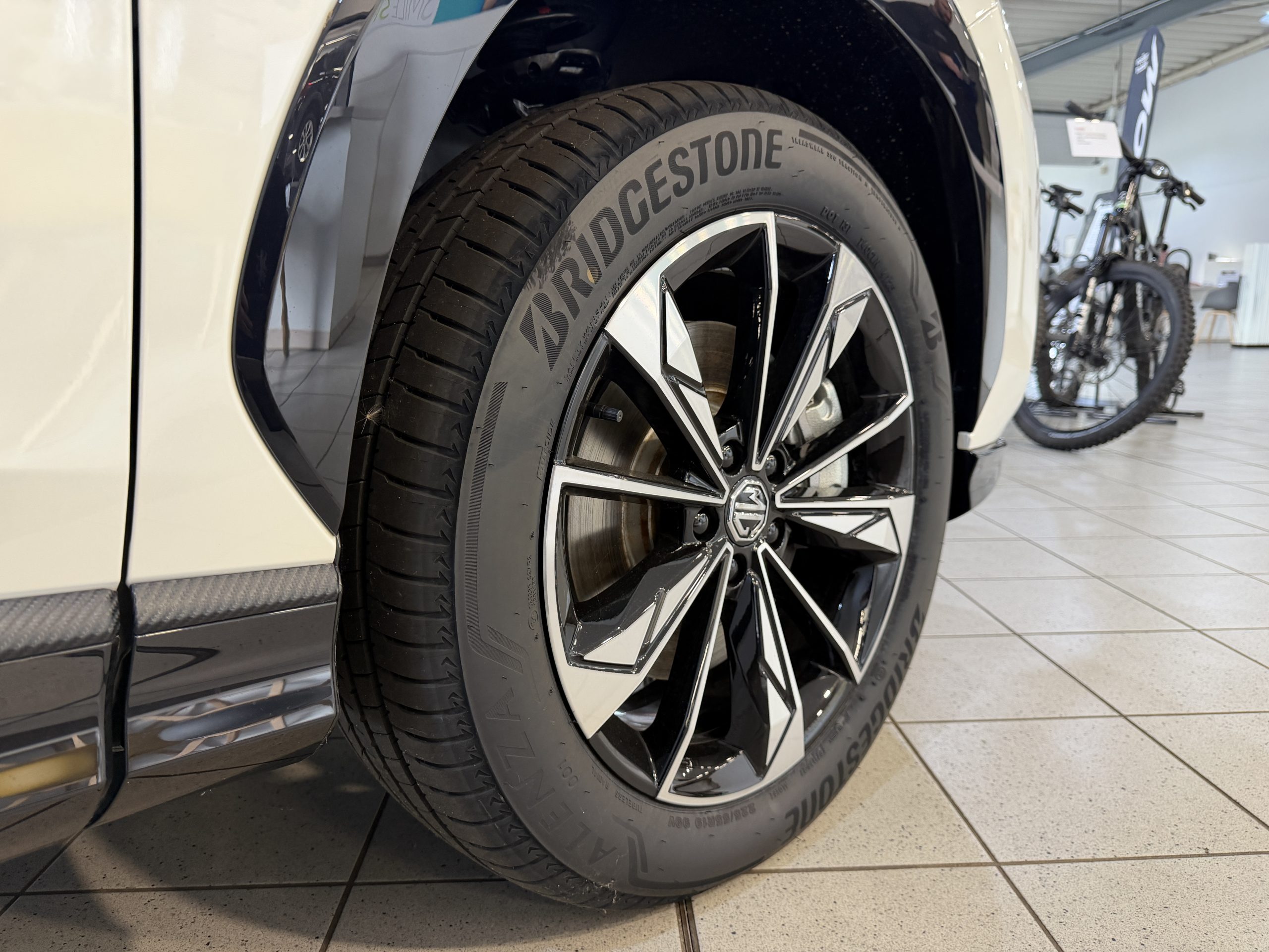 MG Rad mit Bridgestone Reifen zur 36-monatigen Reifengarantie in Eisenach